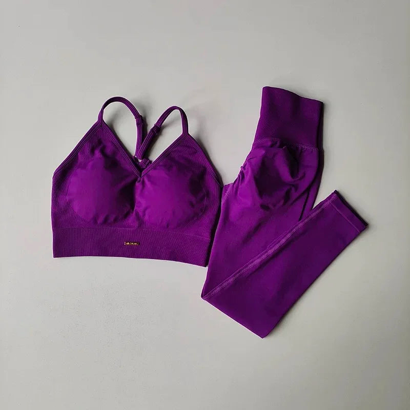 Conjunto deportivo efecto push-up para mujer – cintura alta, soporte y diseño moldeador para fitness y running