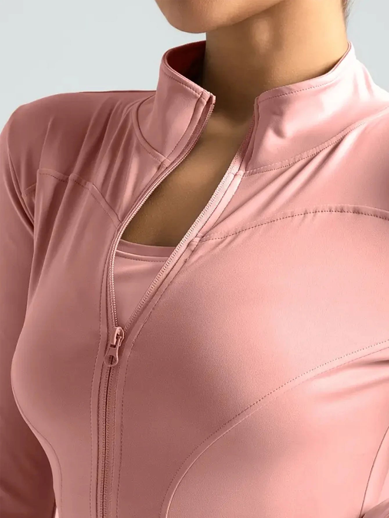 Chaqueta fitness ajustada para mujer – edición otoño manga larga, secado rápido, protección solar y cuello alto para Pilates