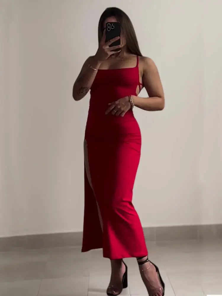 Vestido halter veraniego efecto “Spice Girl” – corte ajustado y estilo atrevido de alta tendencia
