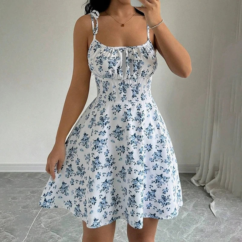 Vestido corto floral de verano para mujer – tirantes finos estilo playero ligero y fresco